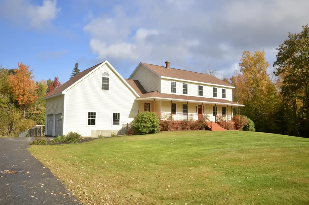 18 Aspen Ridge Road Glenburn ME 04401
