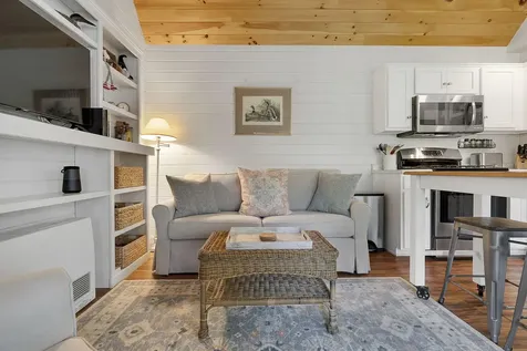 21 Drummond Lane Belgrade ME 04917
