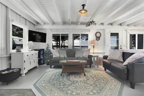 21 Drummond Lane Belgrade ME 04917