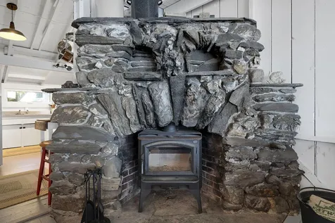 21 Drummond Lane Belgrade ME 04917