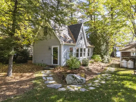 21 Drummond Lane Belgrade ME 04917