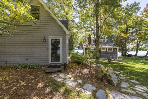 21 Drummond Lane Belgrade ME 04917