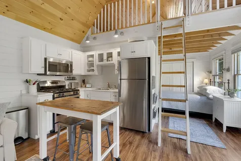 21 Drummond Lane Belgrade ME 04917