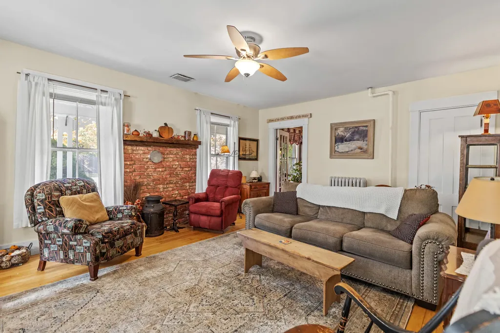 220 S High Street Bridgton ME 04009