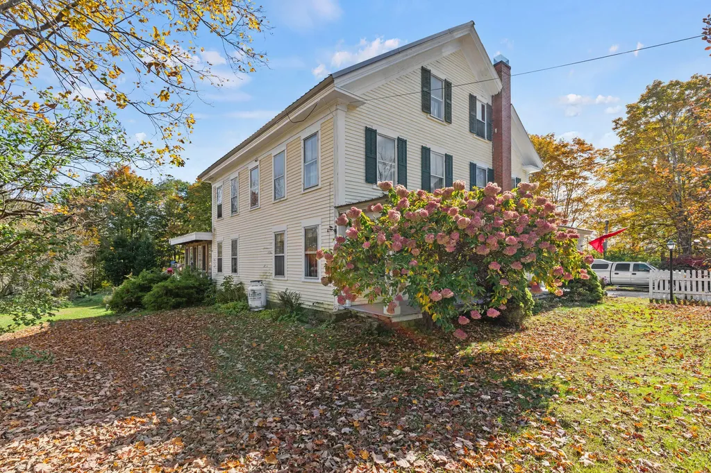 220 S High Street Bridgton ME 04009