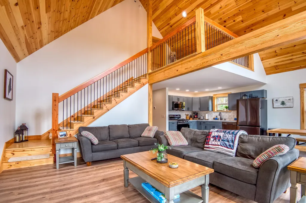 6 Beaver Lane Sandy River Plt ME 04970