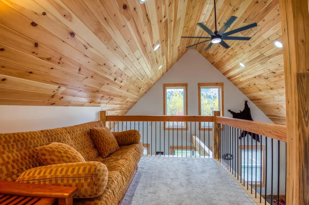 6 Beaver Lane Sandy River Plt ME 04970