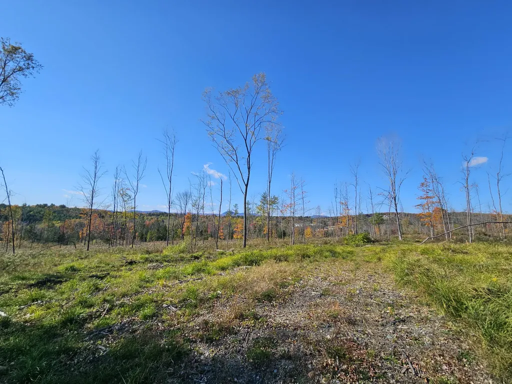 R11-033-5 Bailey Hill Road Farmington ME 04938