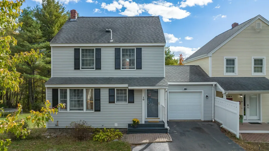 10 Summit Circle Westbrook ME 04092
