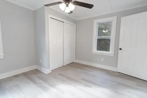 34 Flanders Street Auburn ME 04210