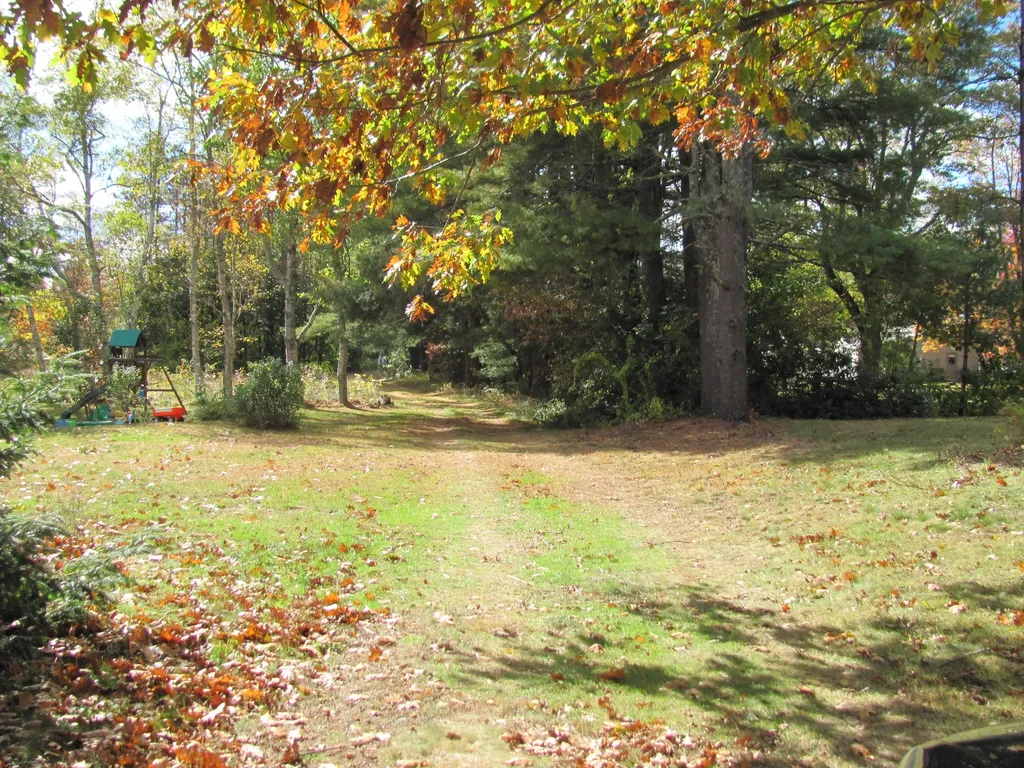 11 Colonial Drive Kennebunk ME 04043