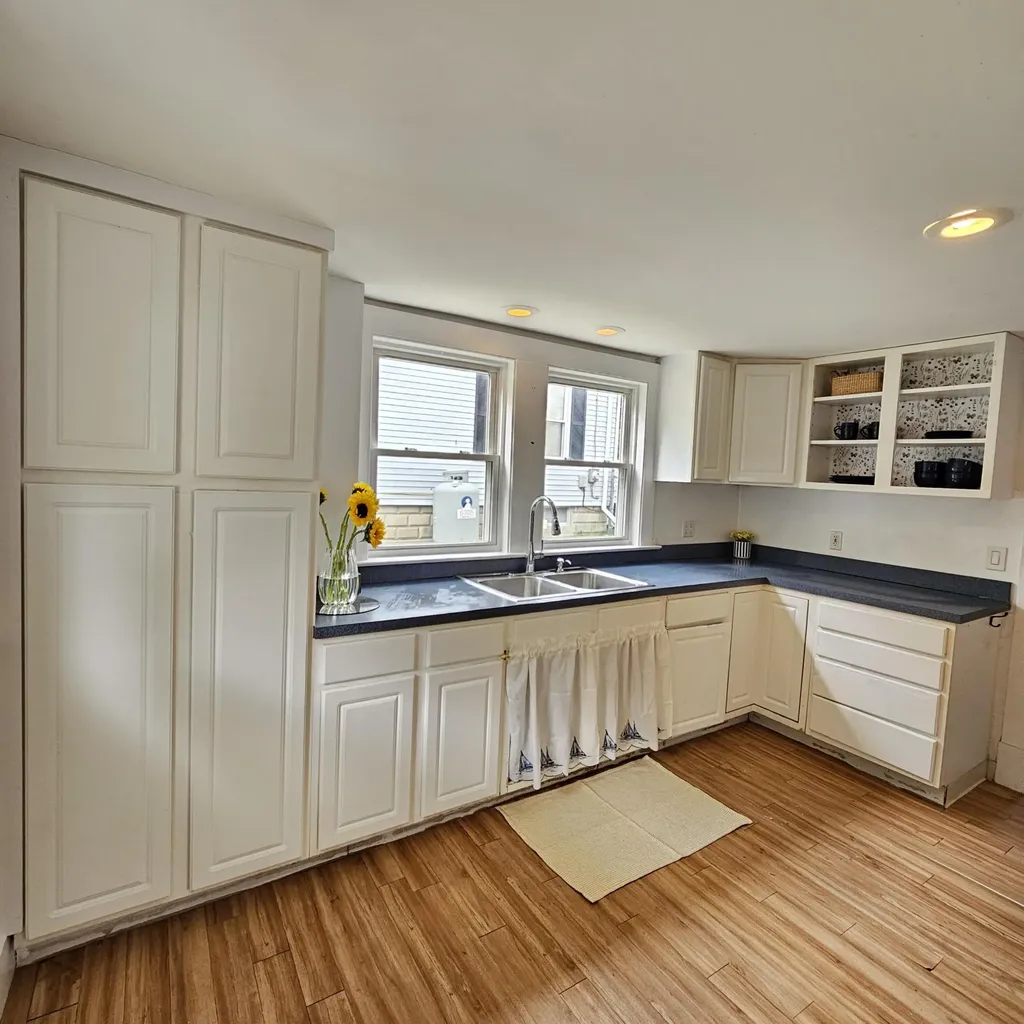 142 Bedford Street Bath ME 04530