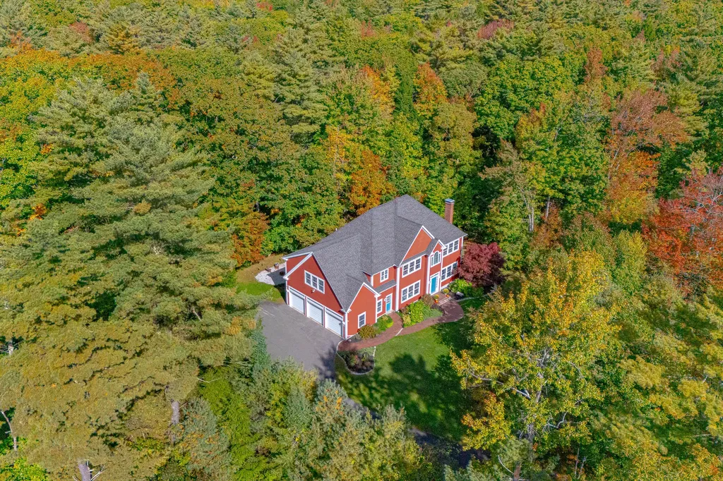 25 Diamond Ridge Way Falmouth ME 04105