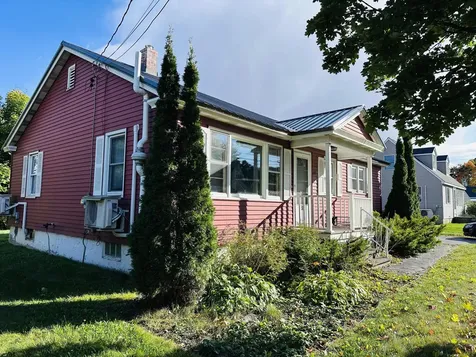 58 18th Street Bangor ME 04401