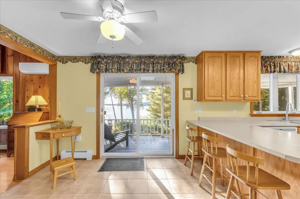 12 Evergreen Lane Surry ME 04684