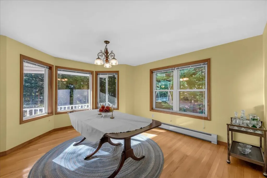 12 Evergreen Lane Surry ME 04684