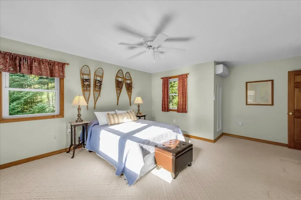 12 Evergreen Lane Surry ME 04684