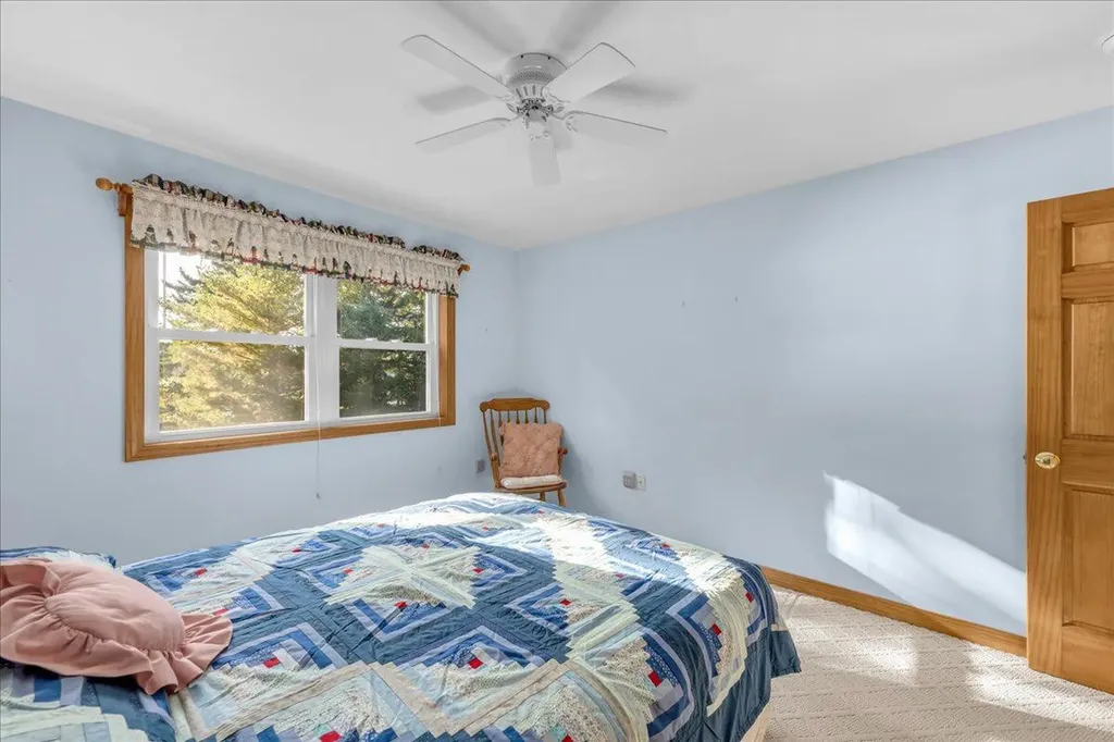 12 Evergreen Lane Surry ME 04684