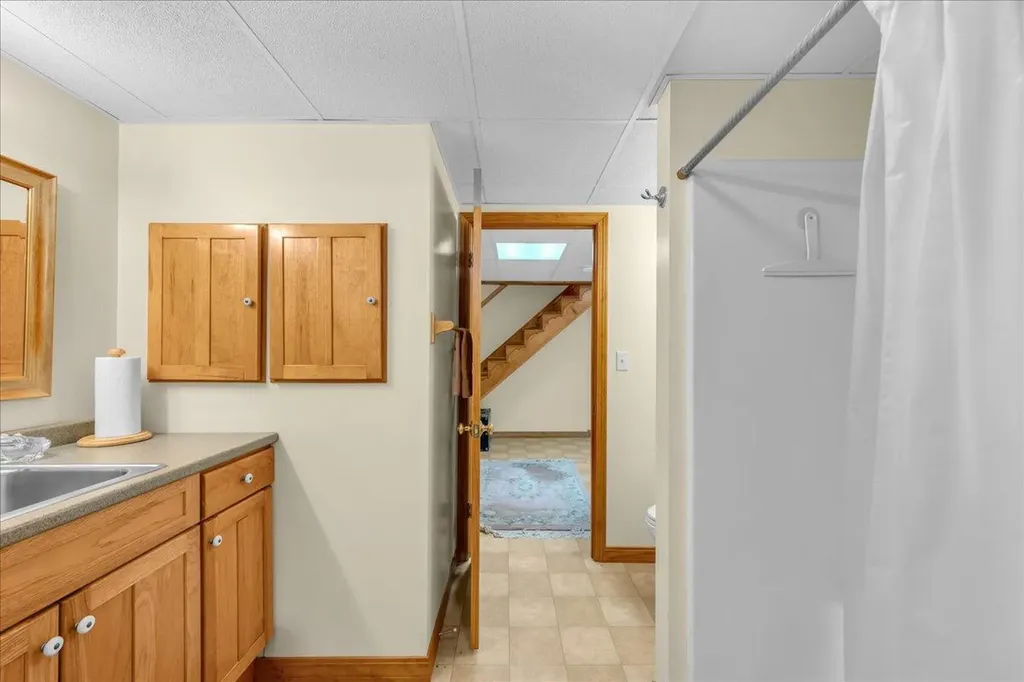 12 Evergreen Lane Surry ME 04684