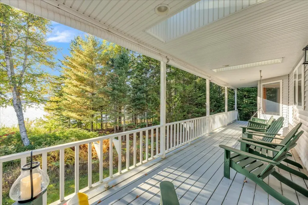 12 Evergreen Lane Surry ME 04684