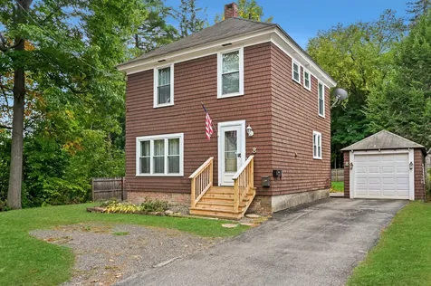 8 Manley Street Augusta ME 04330
