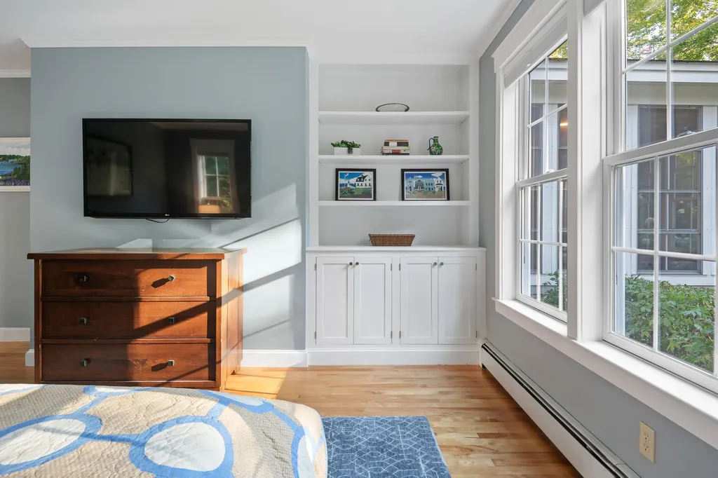 28 Archer Lane Cumberland ME 04021