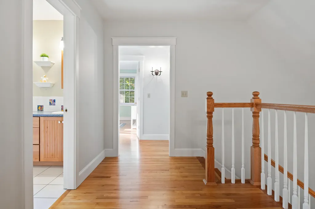 28 Archer Lane Cumberland ME 04021