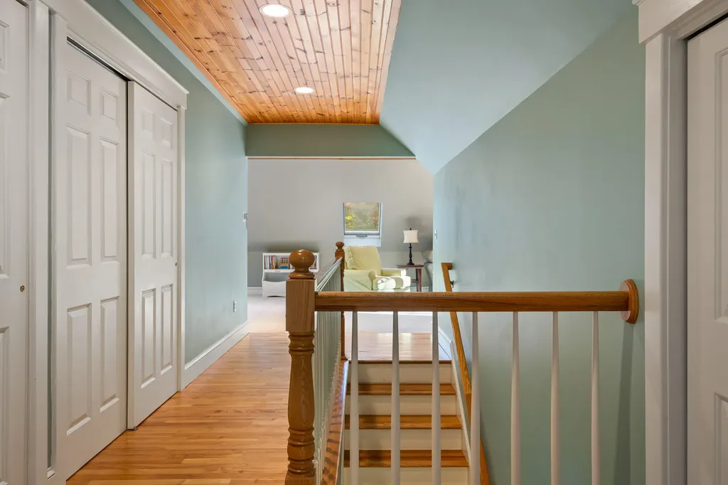 28 Archer Lane Cumberland ME 04021