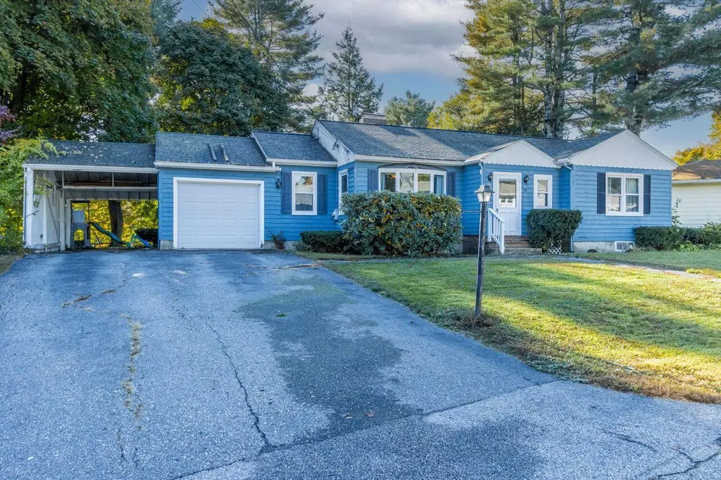 48 Hampton Avenue Auburn ME 04210