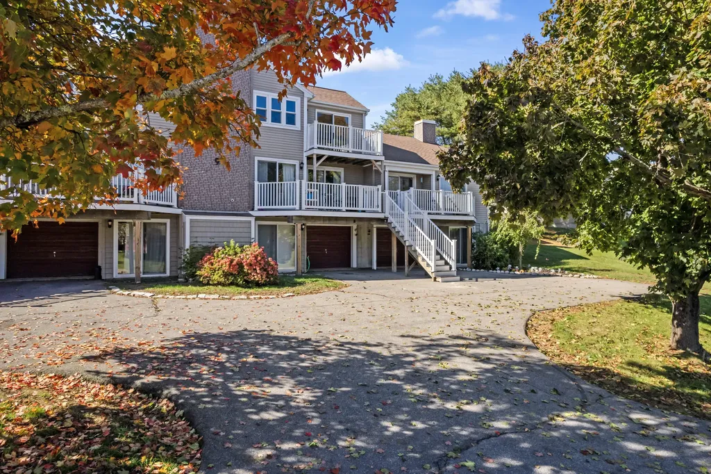 9 Riverview Drive North Berwick ME 03906