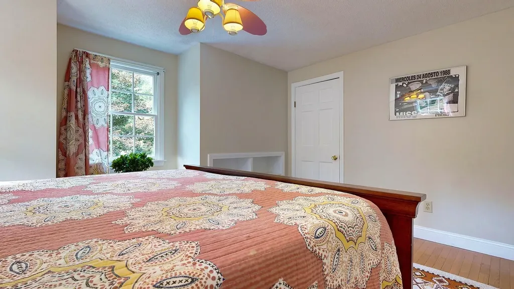 11 Hillcrest Road Windham ME 04062
