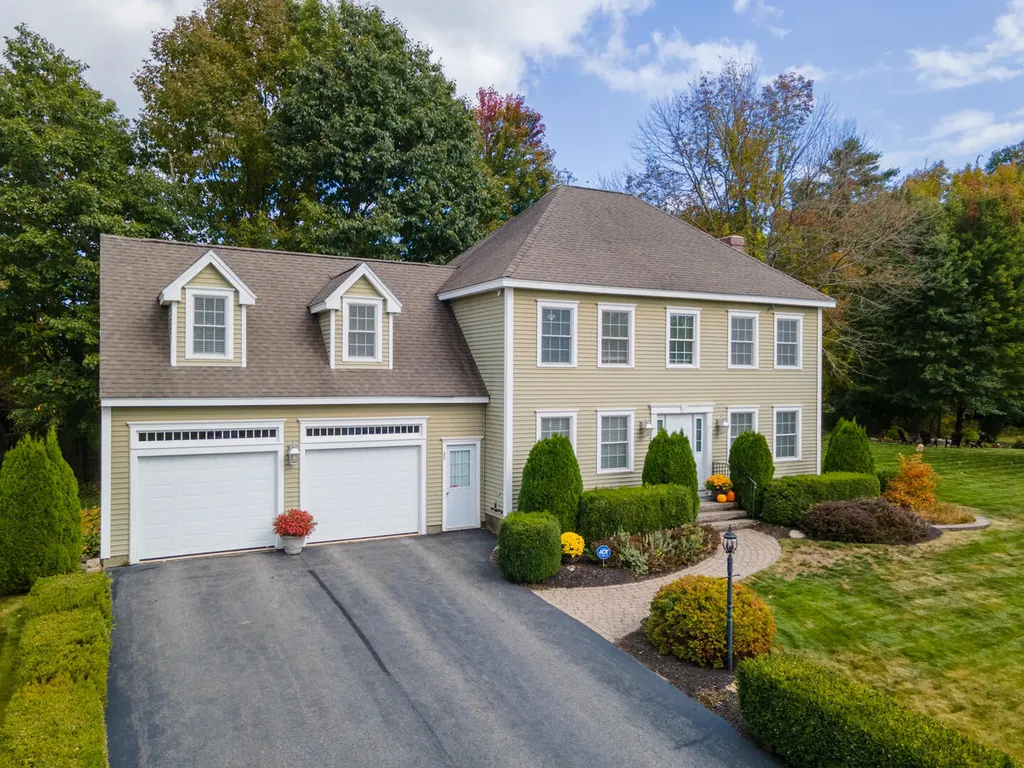 32 Shamrock Drive Gorham ME 04038