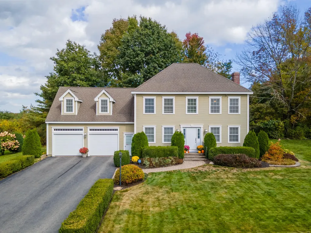 32 Shamrock Drive Gorham ME 04038