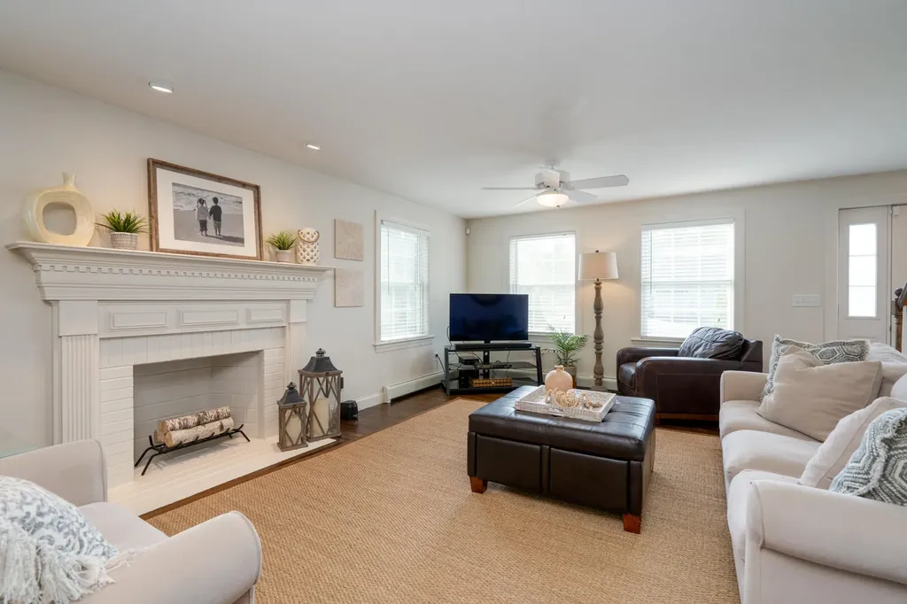 32 Shamrock Drive Gorham ME 04038