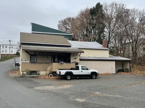 15 Veteran Court Waterville ME 04901