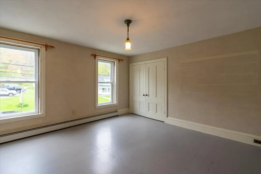 1024 Commercial Street Rockport ME 04856