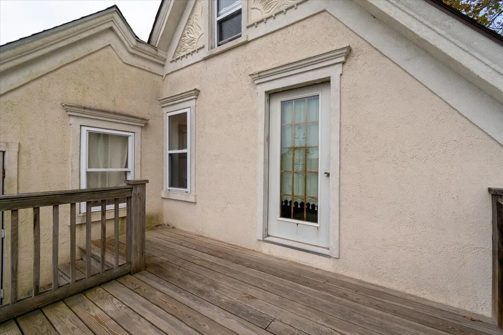 1024 Commercial Street Rockport ME 04856
