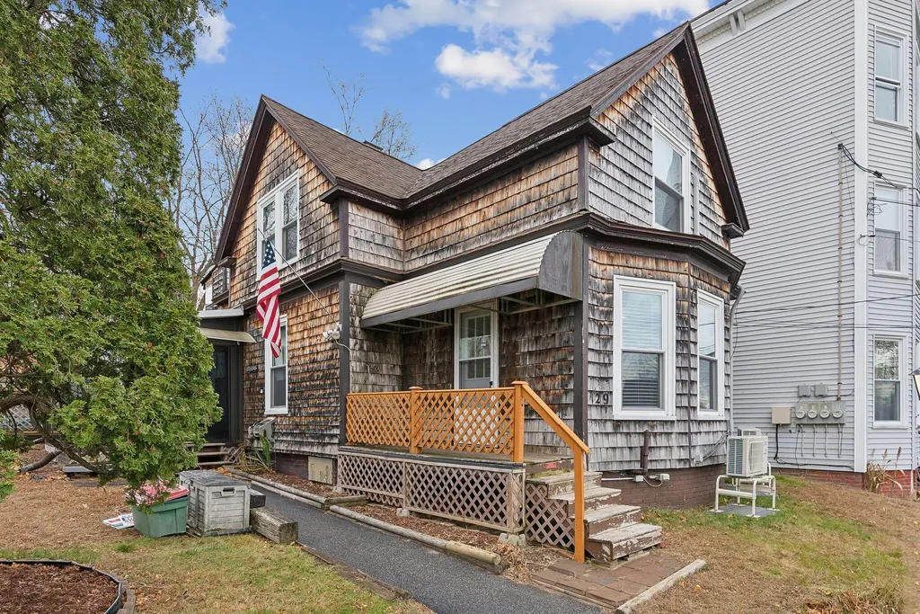129 Second Street Auburn ME 04210