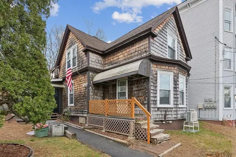 129 Second Street Auburn ME 04210