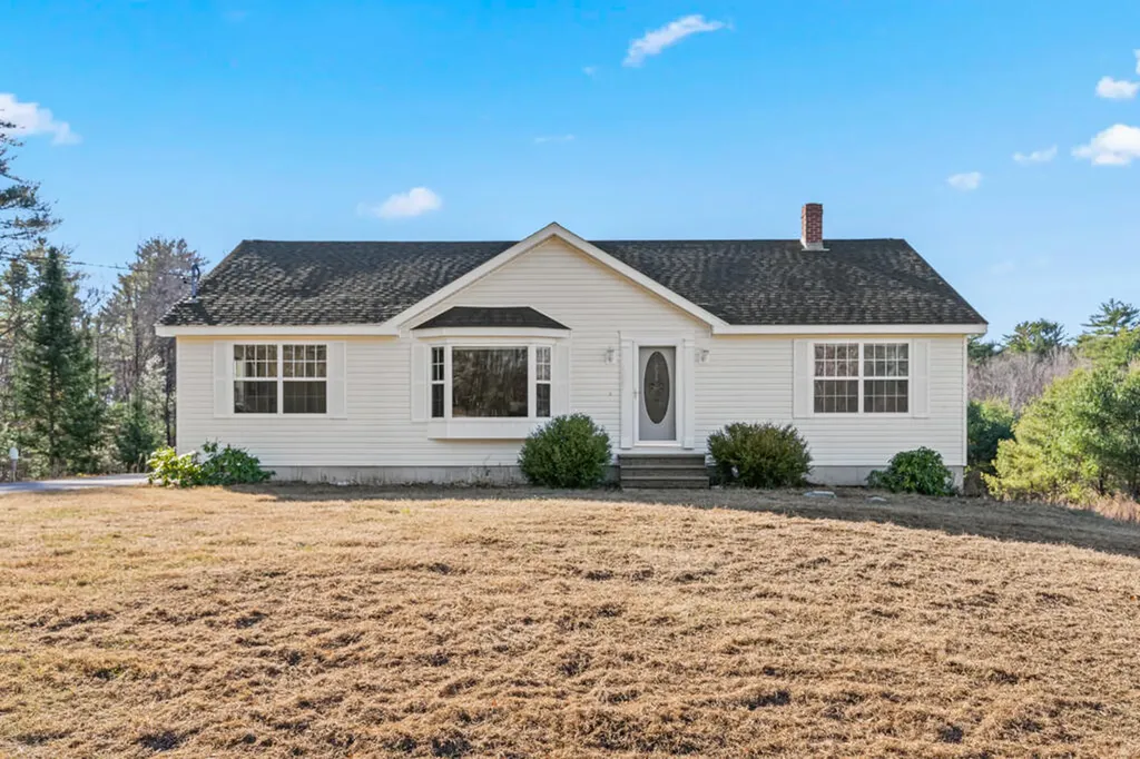 282 Falmouth Road Windham ME 04062