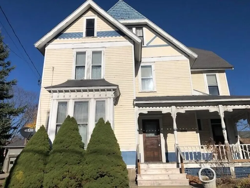 70 School Street Sanford ME 04073
