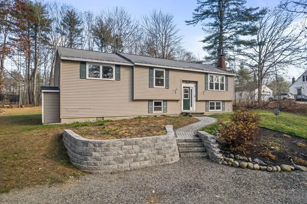 1363 South Waterboro Road Lyman ME 04002