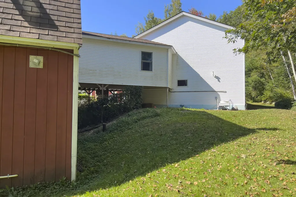 749 Heald Highway Union ME 04862