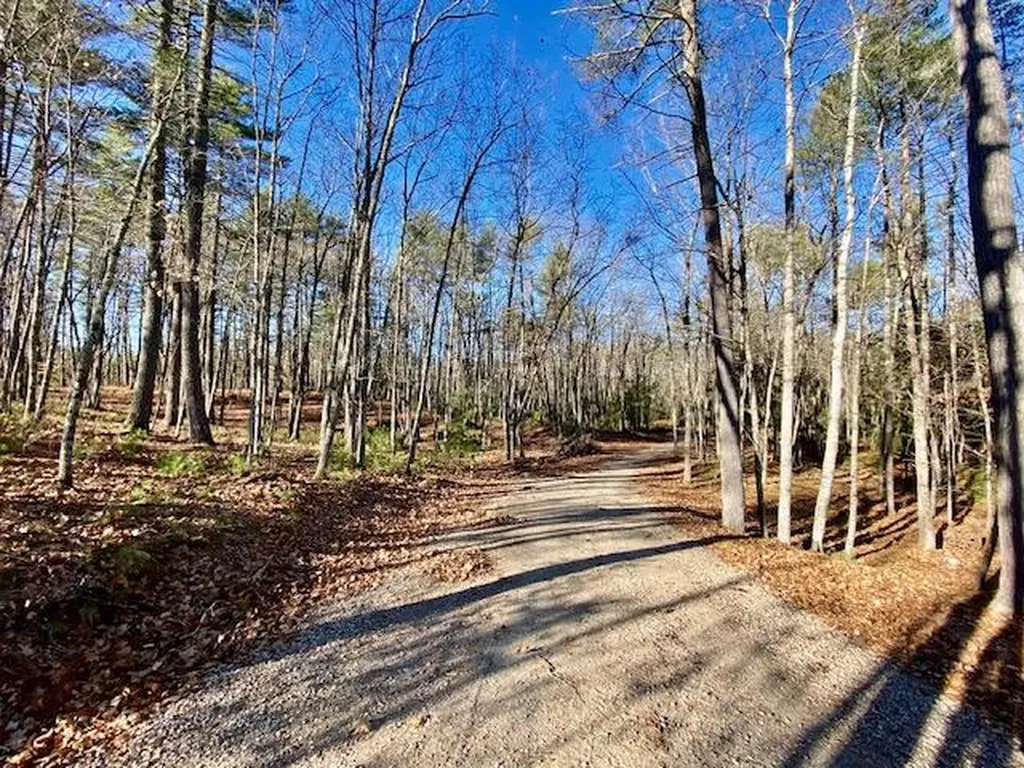 138 Fairview Drive Waterboro ME 04061