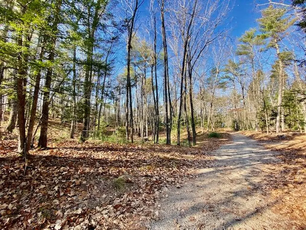 138 Fairview Drive Waterboro ME 04061