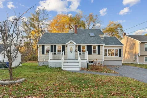 59 Colonial Road Westbrook ME 04092