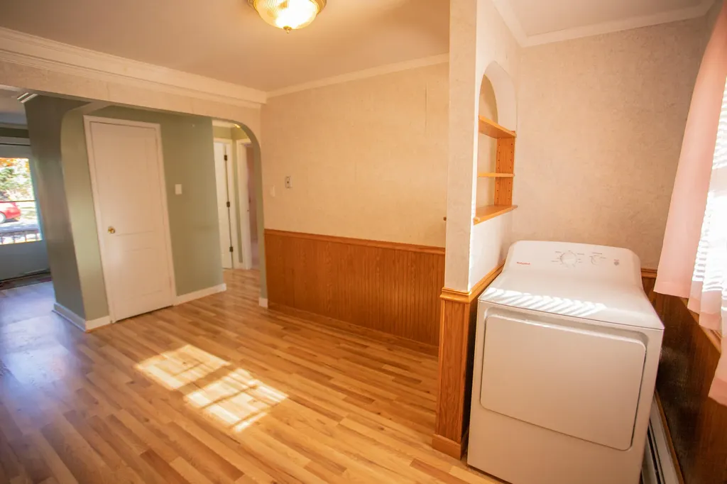 25 Sunbury Avenue Bangor ME 04401
