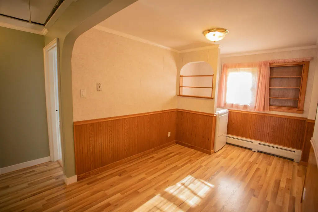 25 Sunbury Avenue Bangor ME 04401