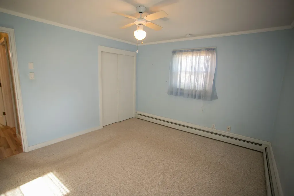 25 Sunbury Avenue Bangor ME 04401