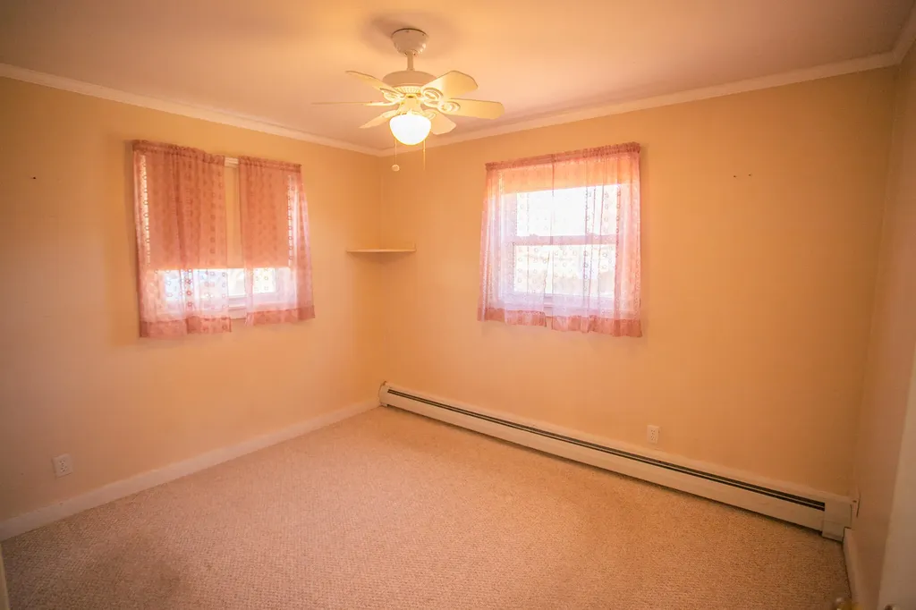 25 Sunbury Avenue Bangor ME 04401